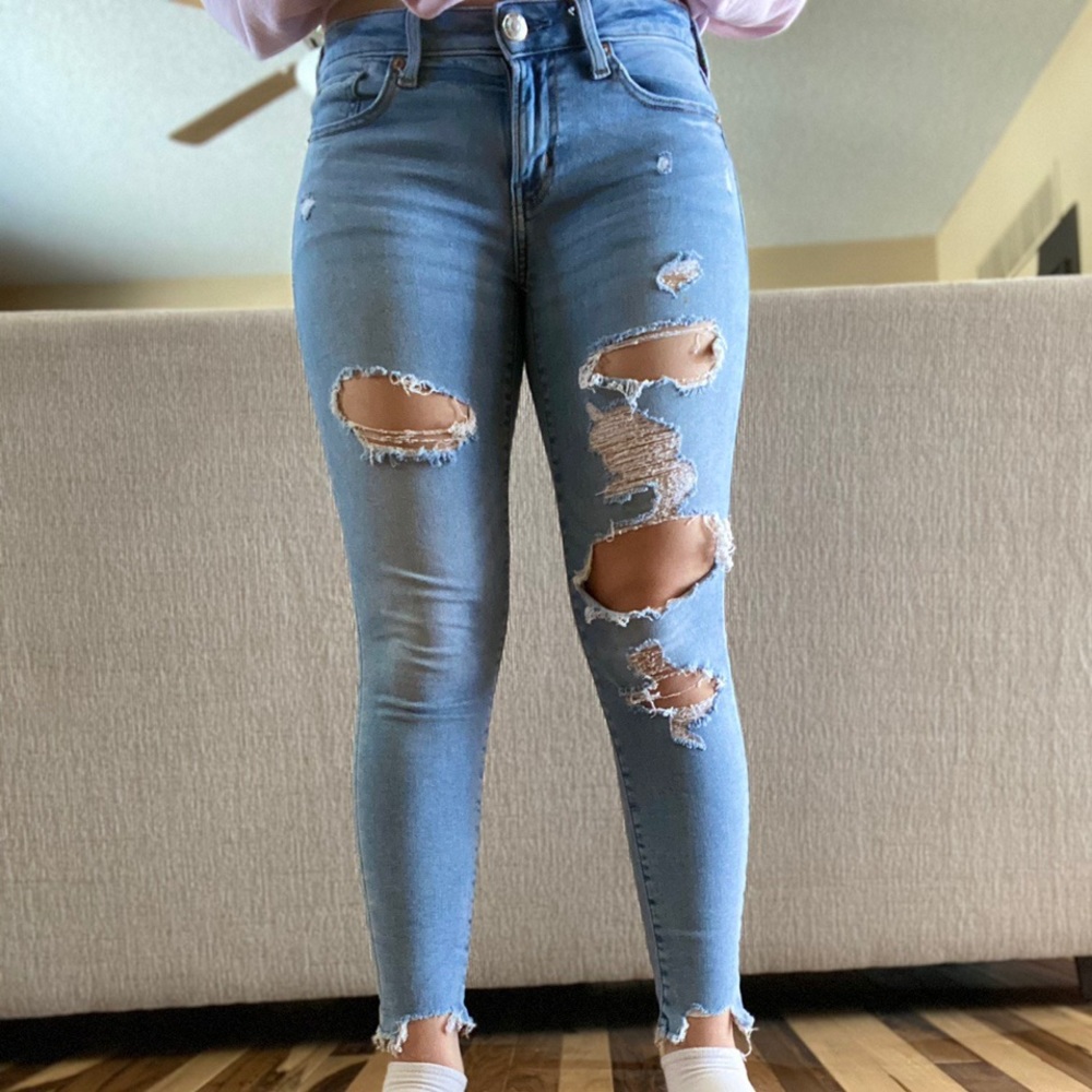 American Eagle ripped jeans